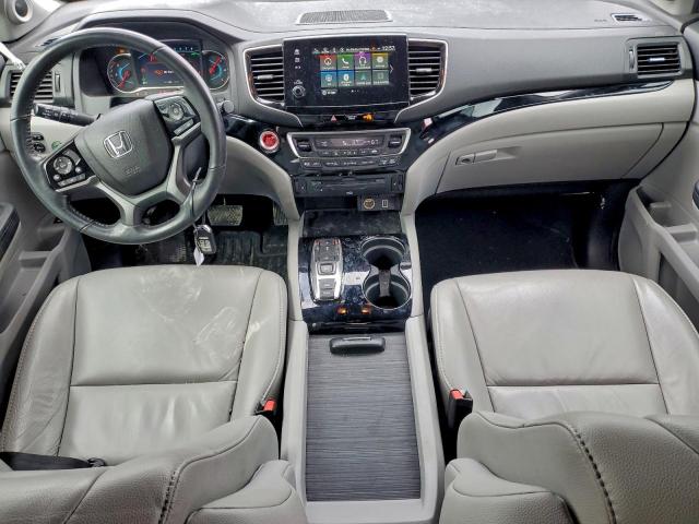 Honda Pilot Touring Image 10