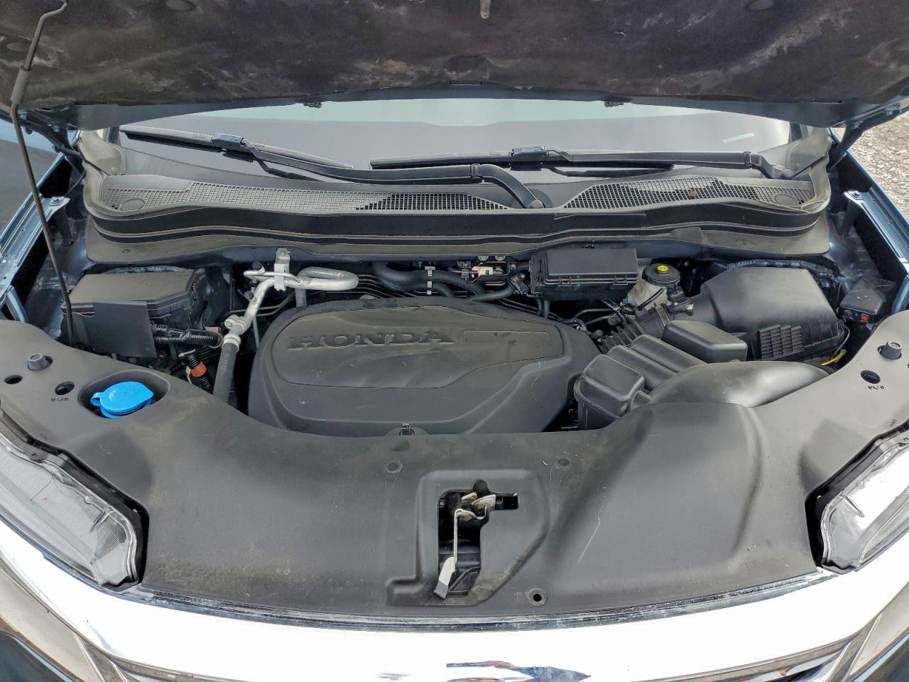 Honda Pilot Touring Image 11