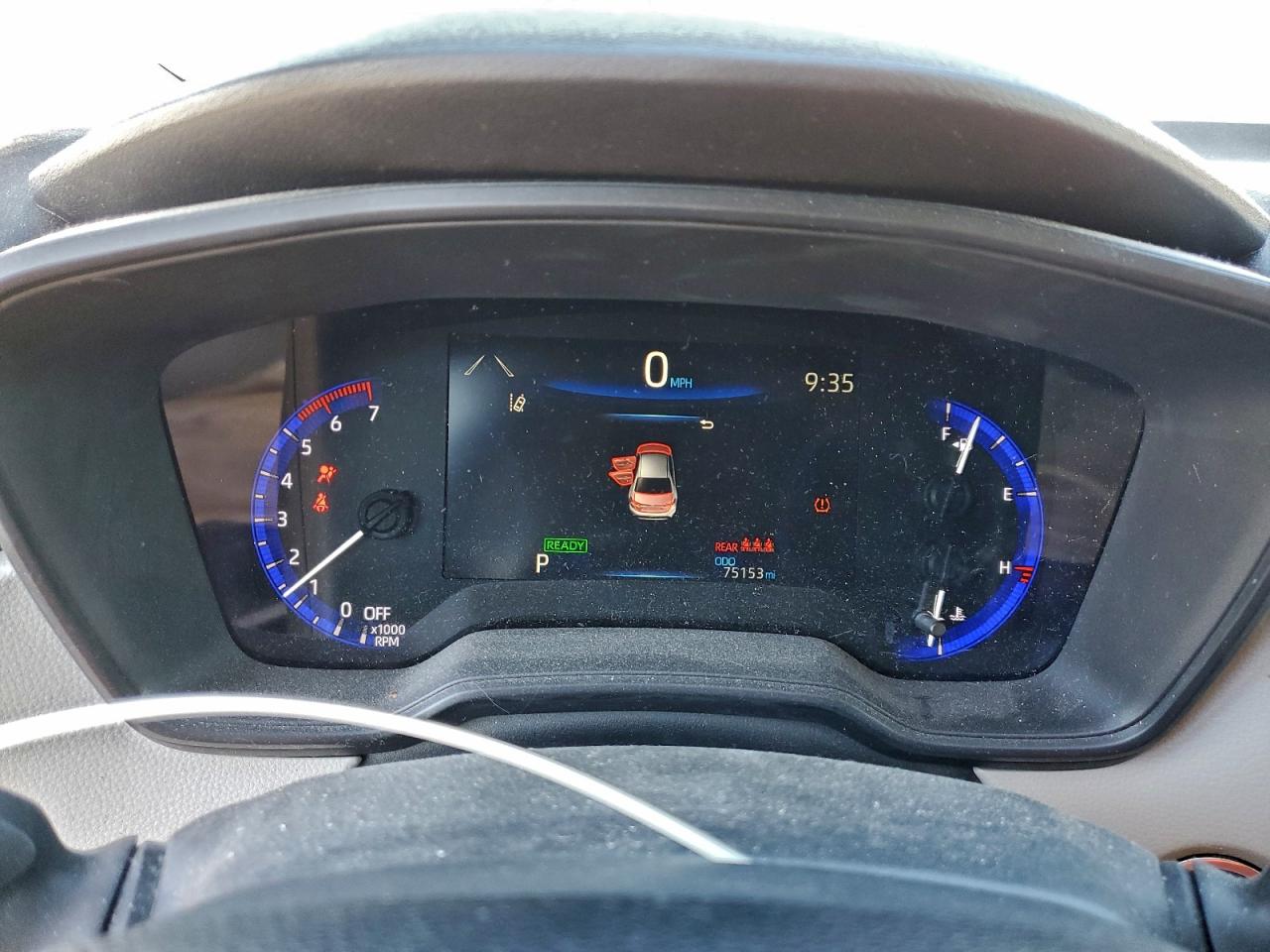 Toyota Corolla Le Image 5