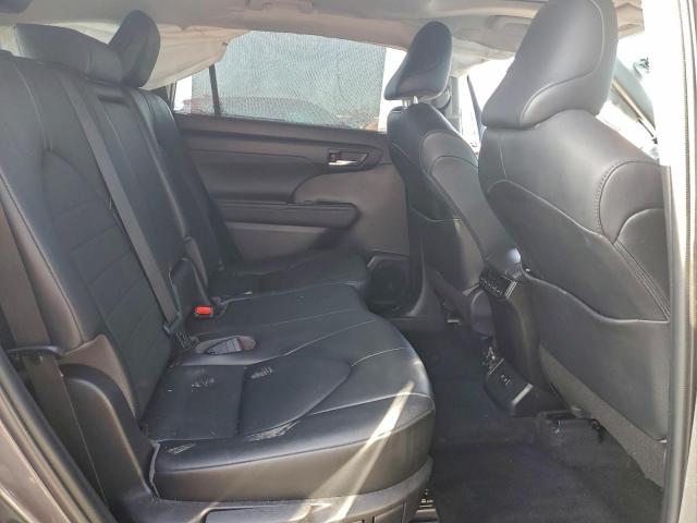 Toyota Highlander Xle Image 9