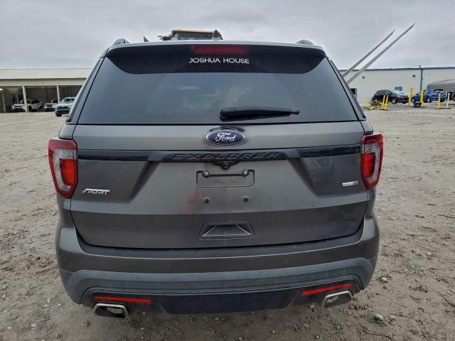 Ford Explorer Sport Image 4