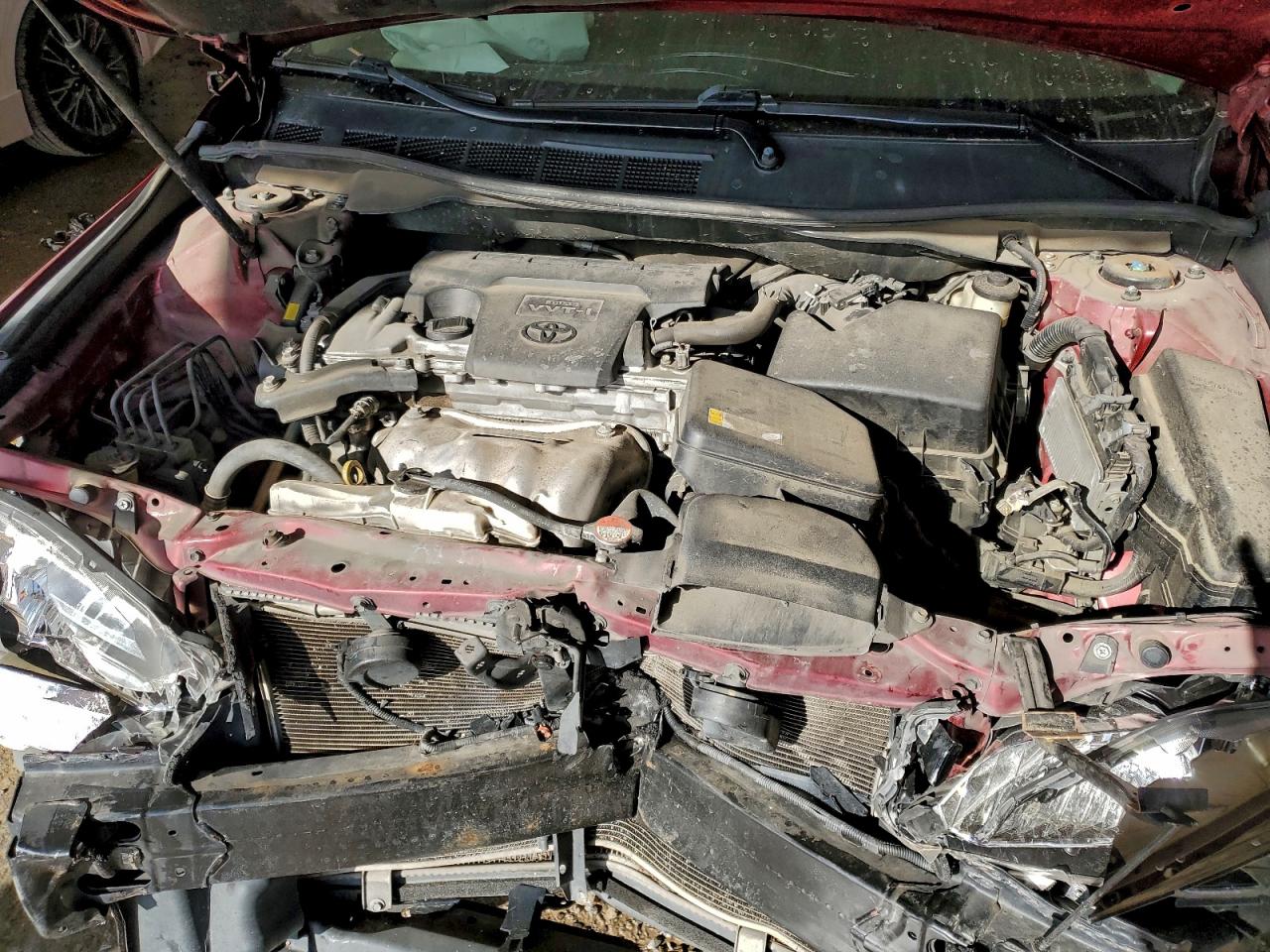 Toyota Camry Le Image 10