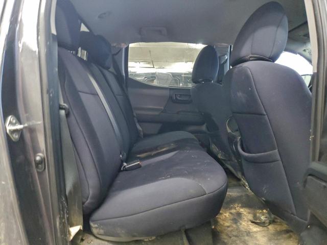 Toyota Tacoma Double Cab Image 9