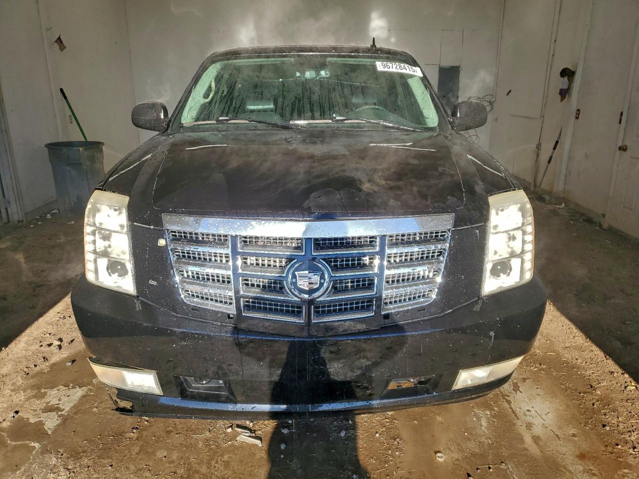 Cadillac Escalade Luxury Image 4