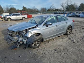  Salvage Subaru Legacy
