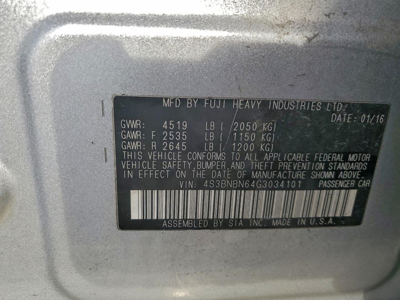 Subaru Legacy 2.5i Limited Image 10