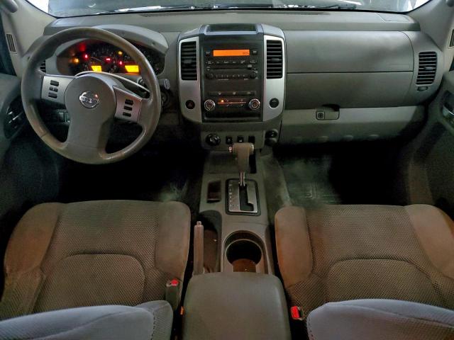 Nissan Frontier S Image 12