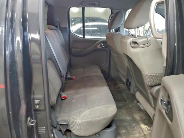 Nissan Frontier S Image 11