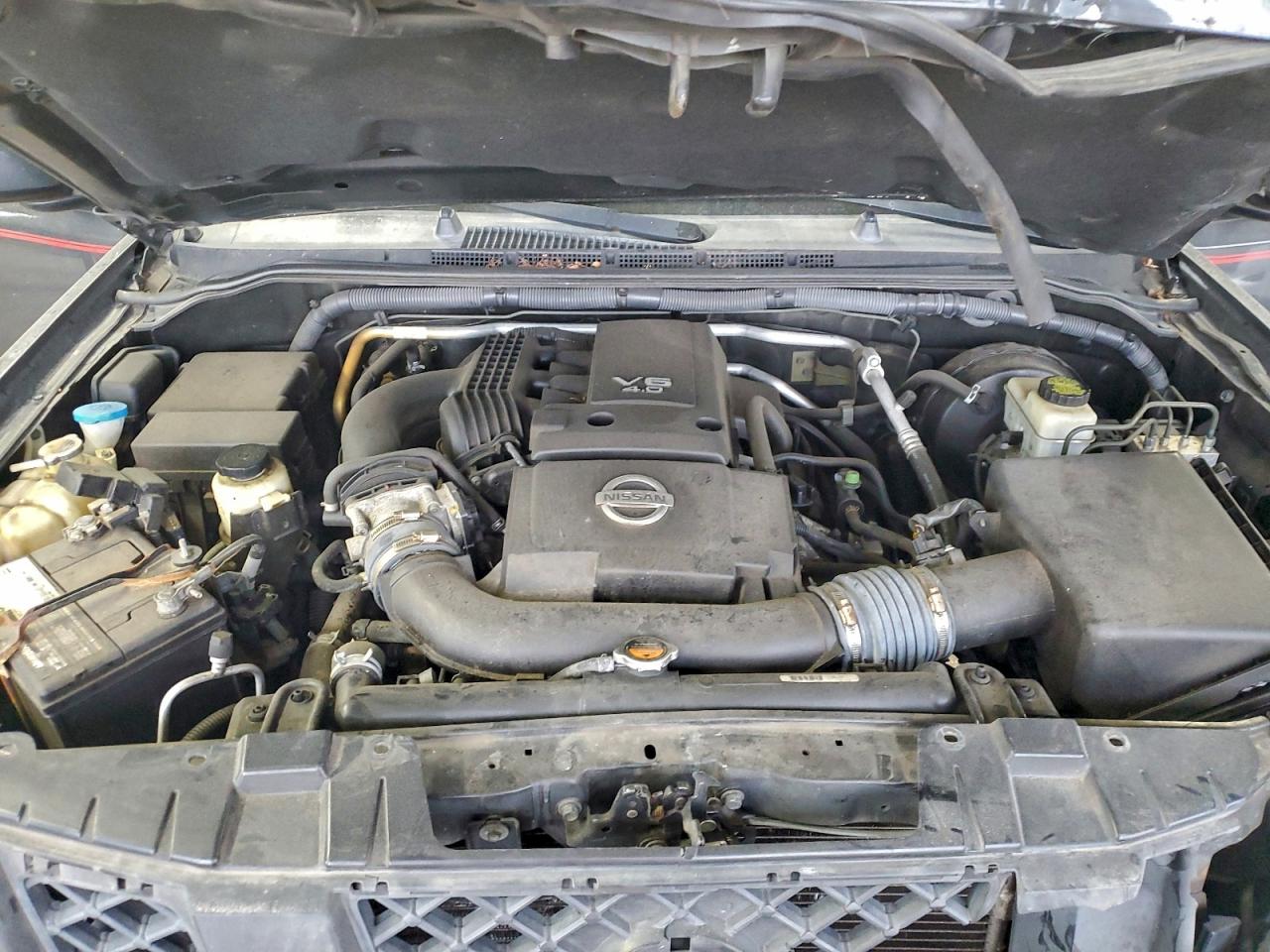 Nissan Frontier S Image 7