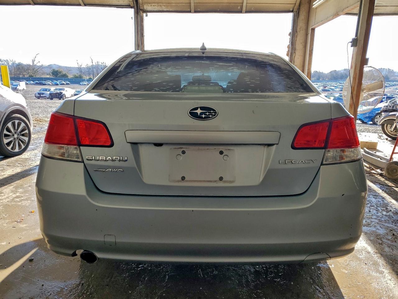 Subaru Legacy 2.5i Sport Image 3