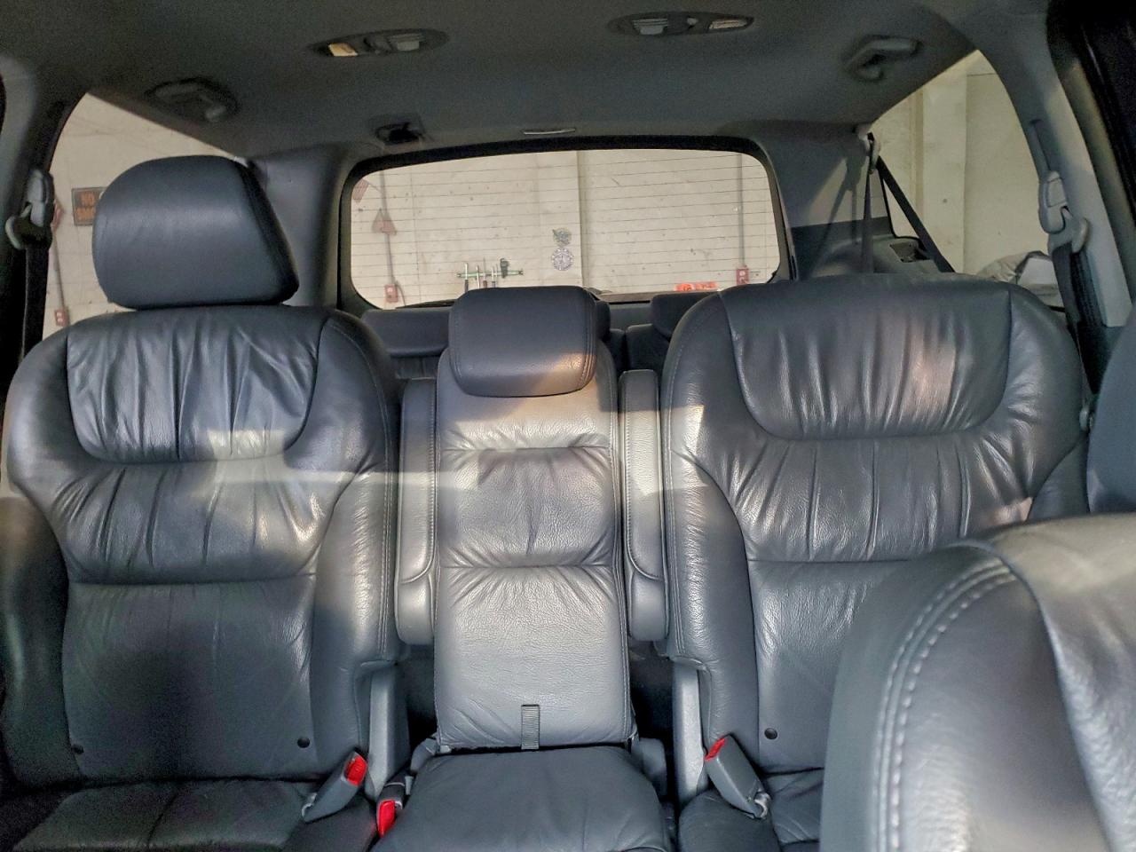 Honda Odyssey Exl Image 13