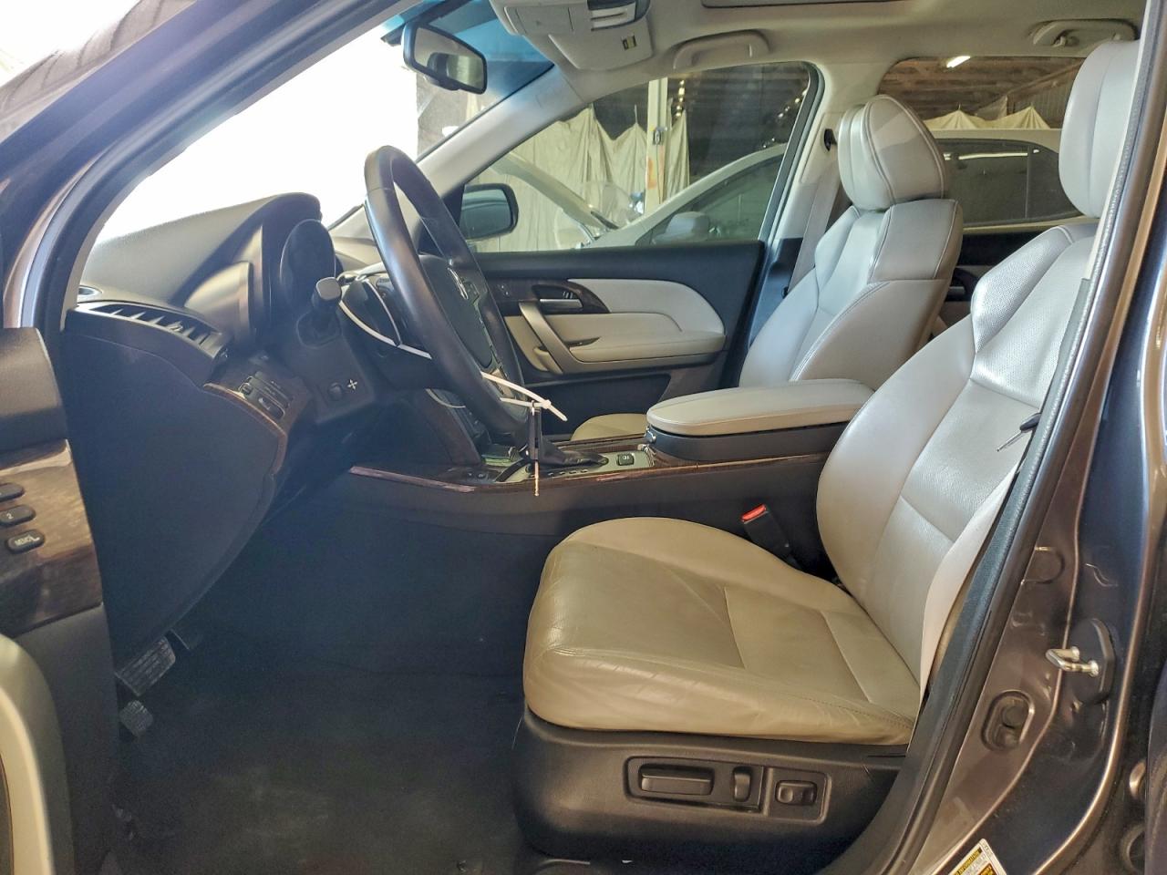 Acura MDX Advance Image 6