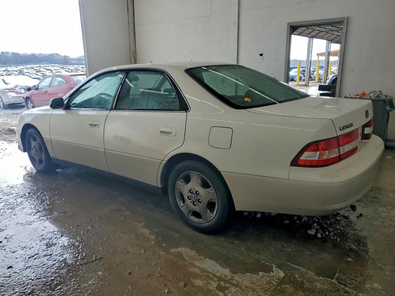 Lexus Es 300 Image 2