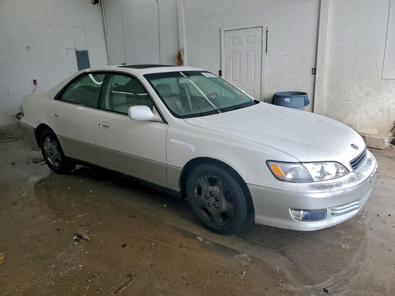 Lexus Es 300 Image 4