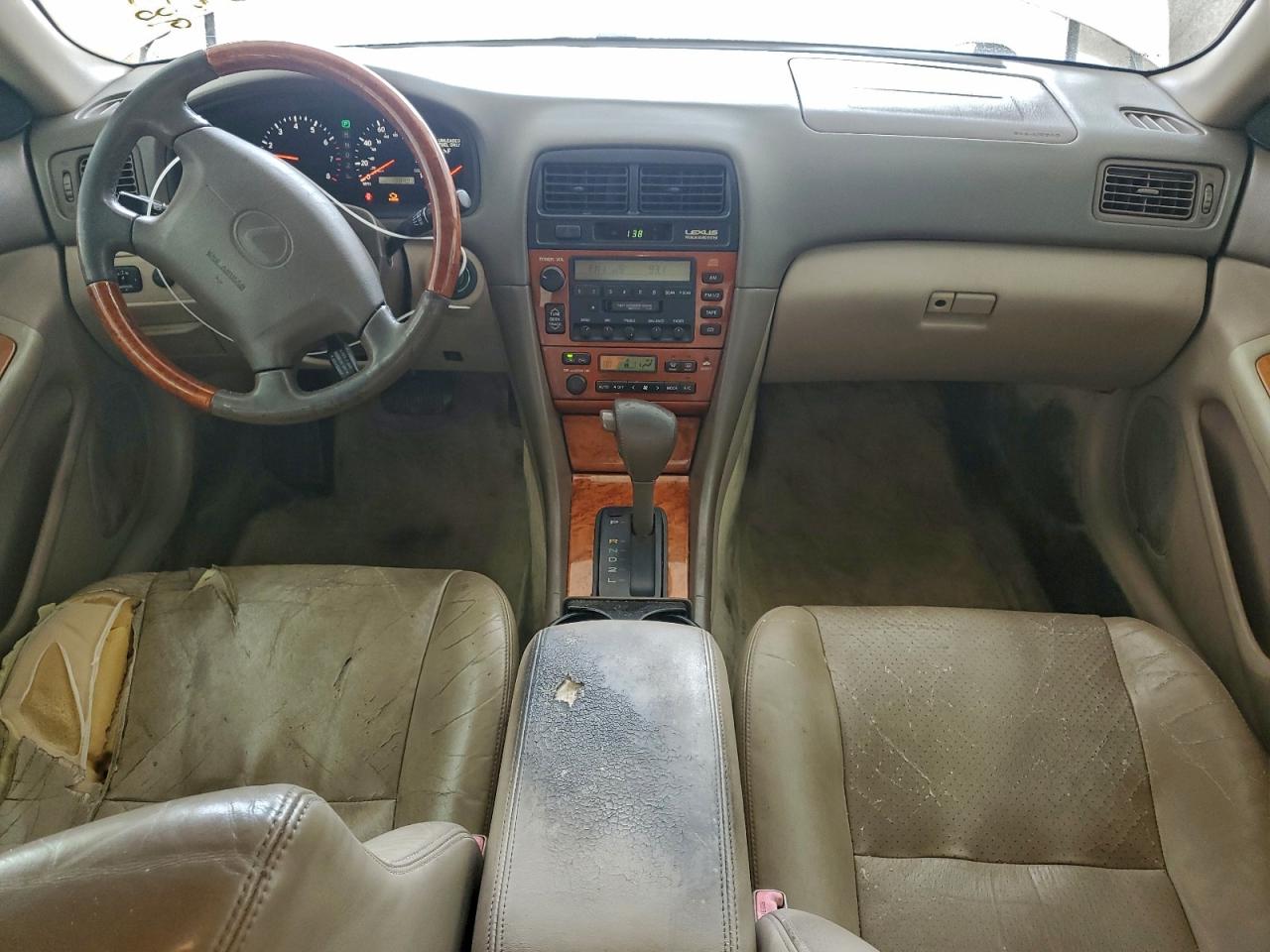 Lexus Es 300 Image 10