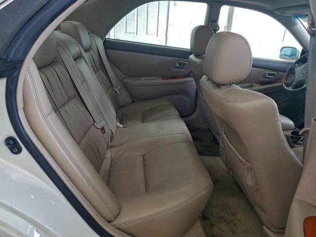 Lexus Es 300 Image 9