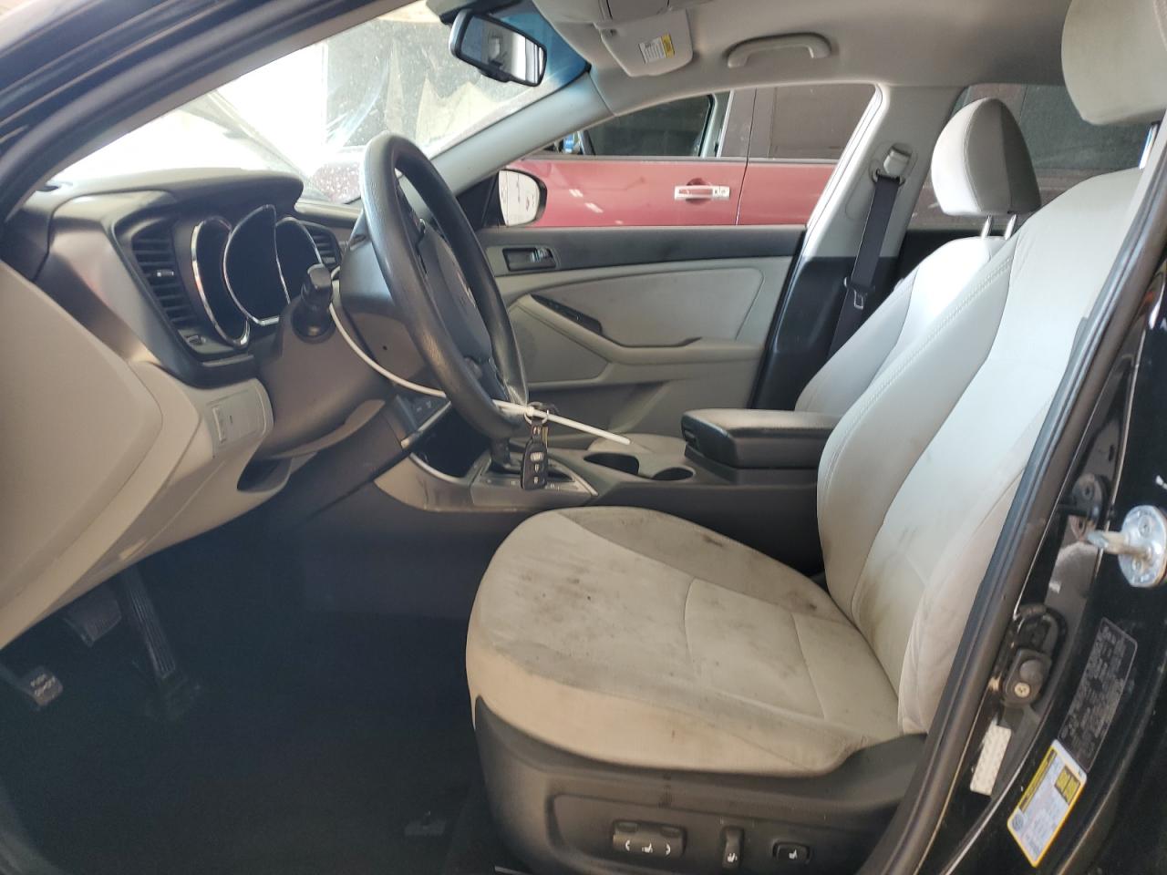 Kia Optima Lx Image 8