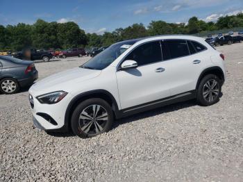  Salvage Mercedes-Benz GLA