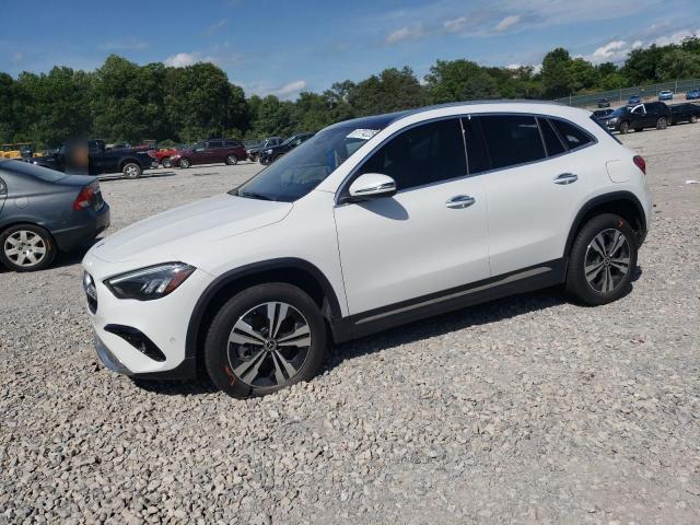  Salvage Mercedes-Benz GLA