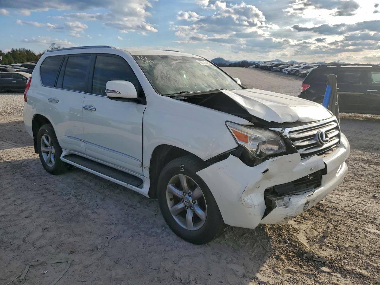 Lexus Gx 460 Premium Image 3