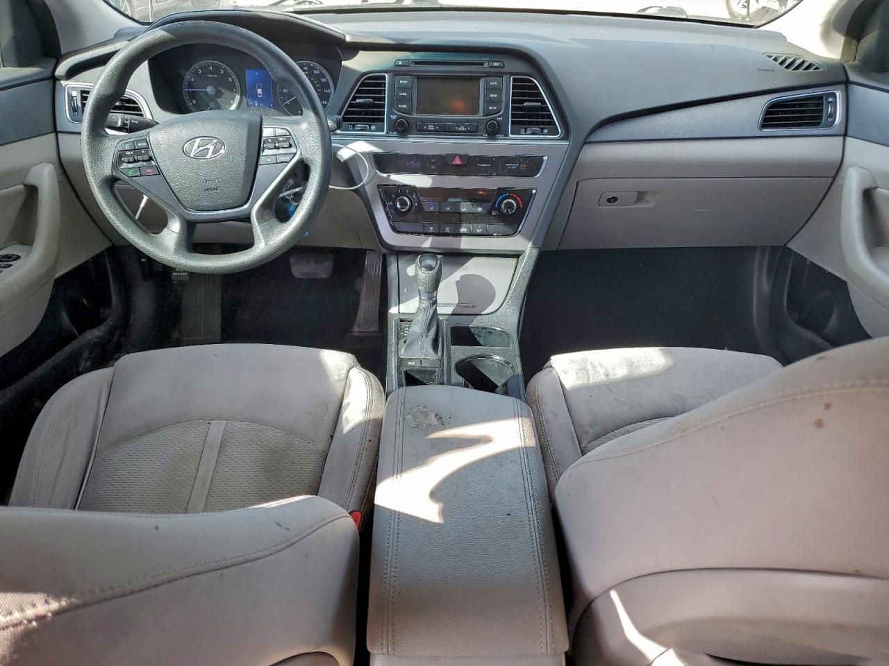 Hyundai SONATA Eco Image 9