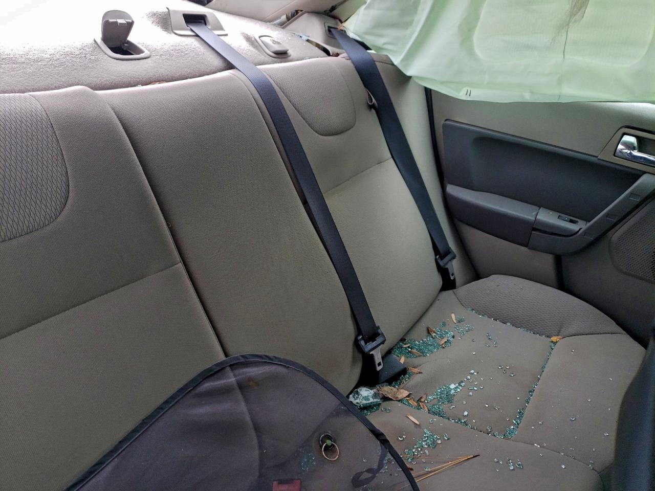 Ford Focus Se Image 8