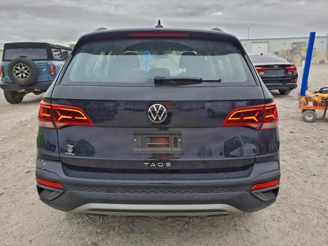Volkswagen Taos S Image 14