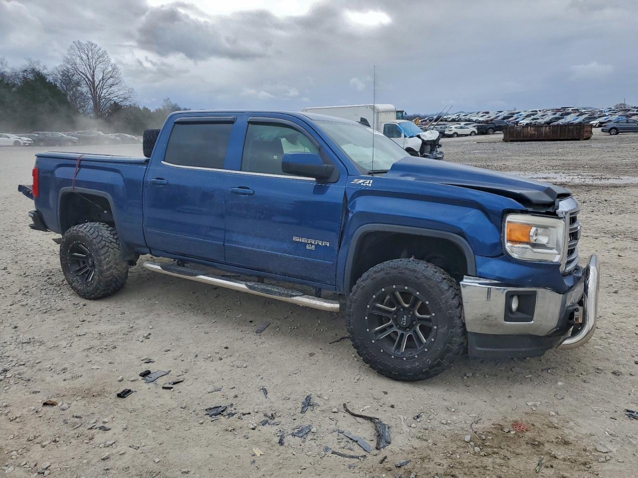 GMC Sierra K1500 Sle Image 3