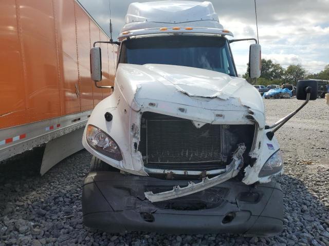 International Prostar Image 10