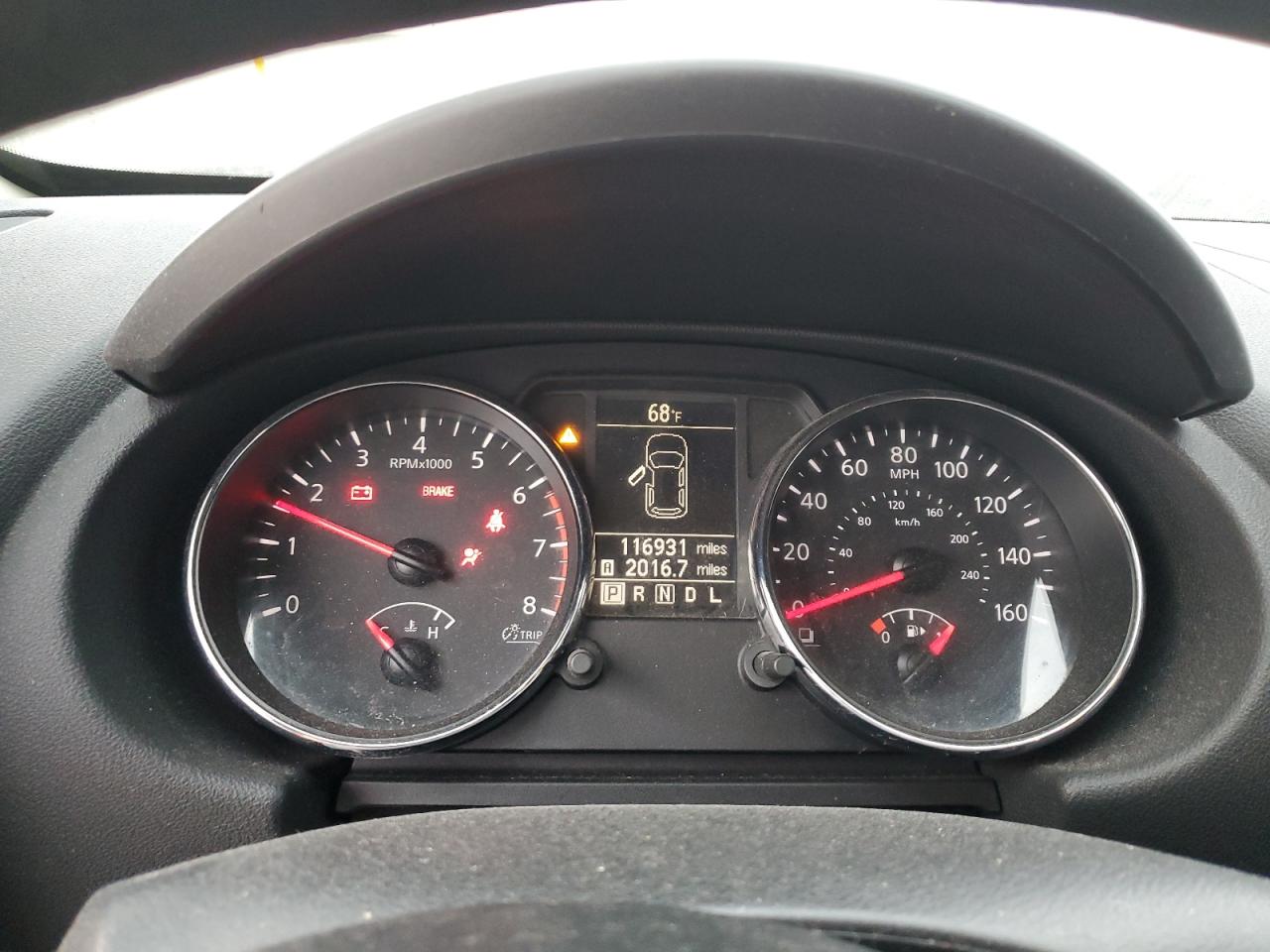 Nissan Rogue S Image 6