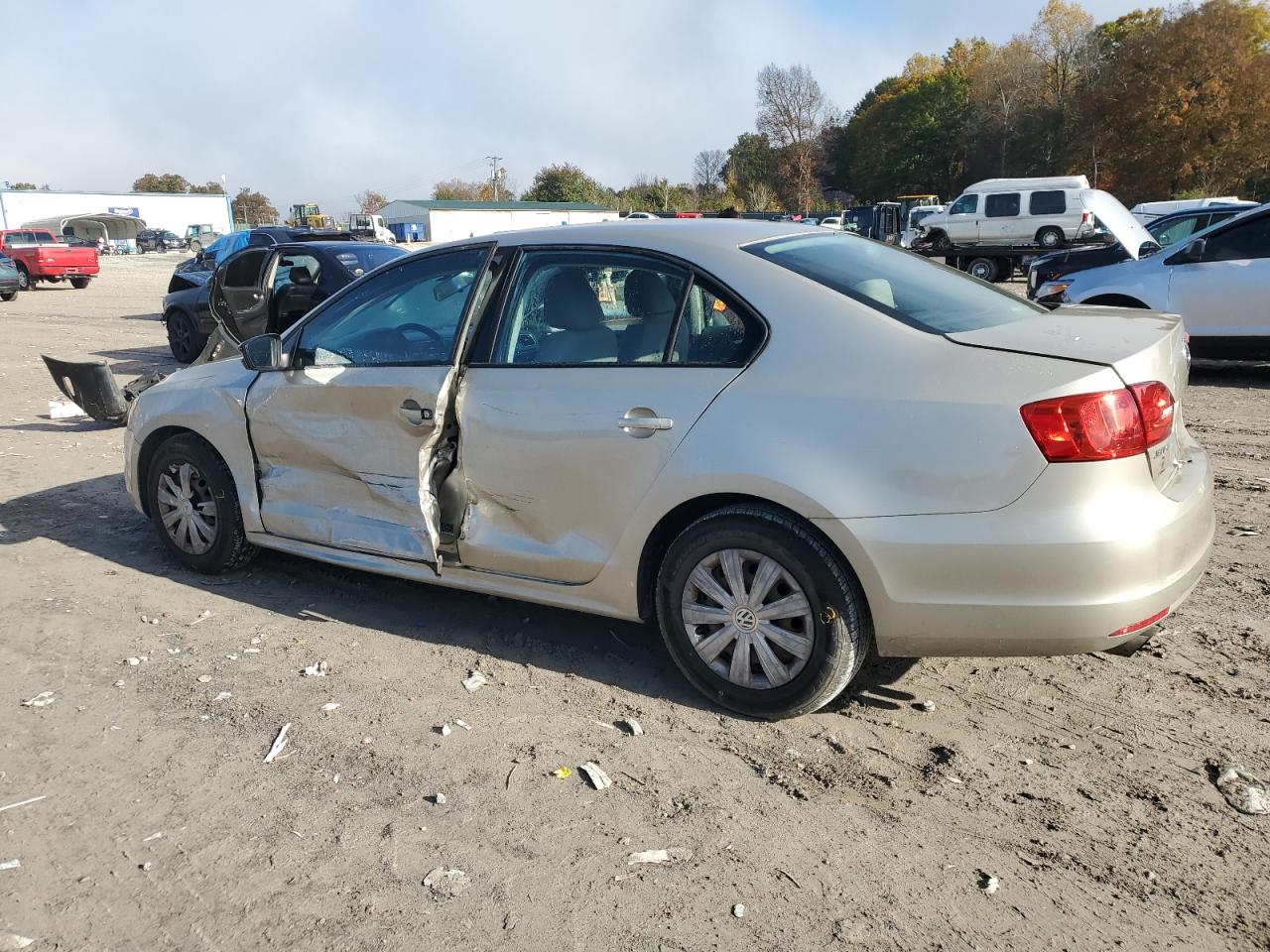 Volkswagen Jetta Base Image 5