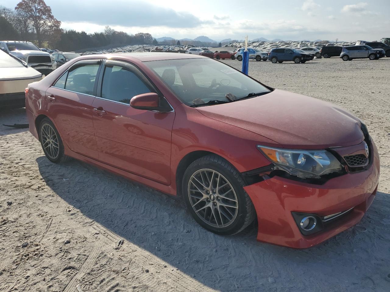 Toyota Camry Base Image 11