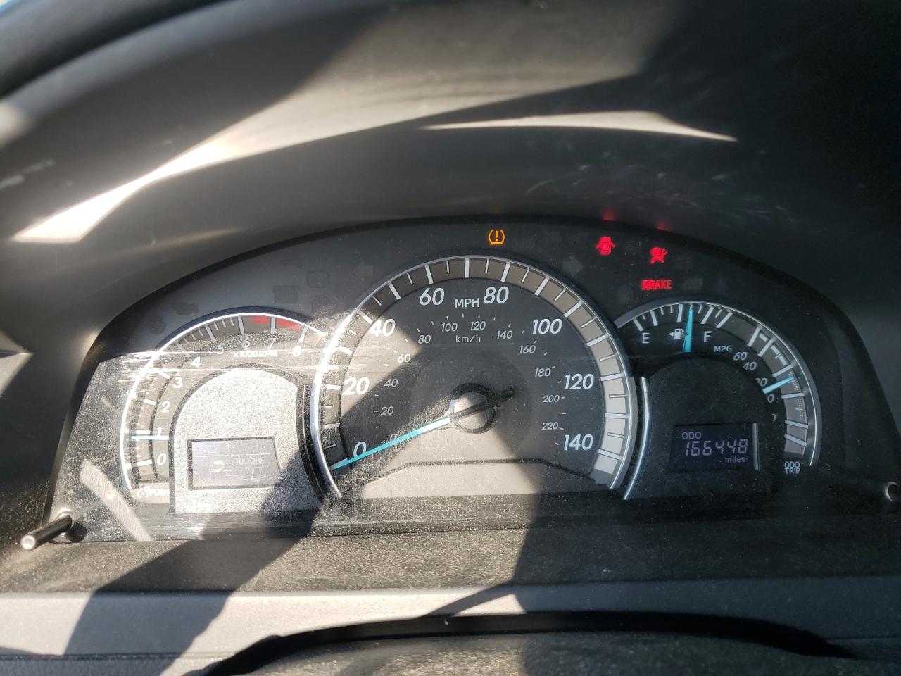 Toyota Camry Base Image 5