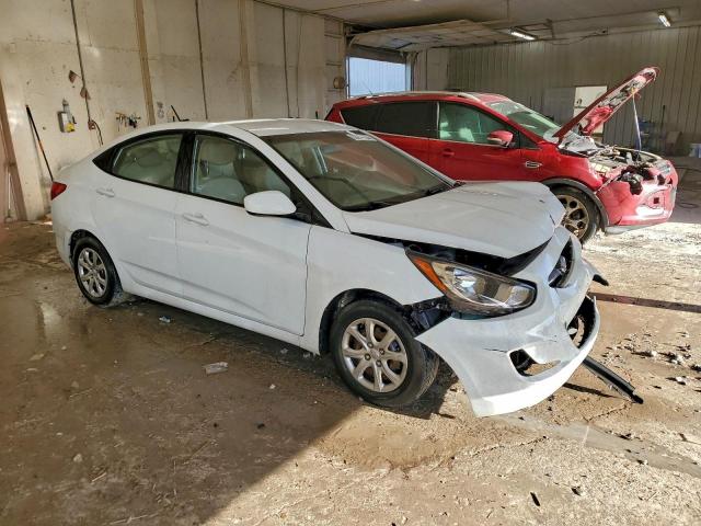 Hyundai ACCENT Gls Image 3