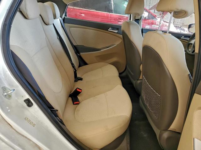 Hyundai ACCENT Gls Image 7