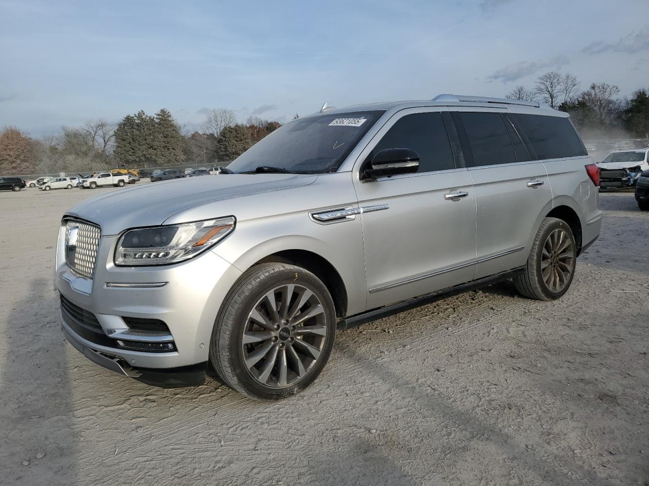 Lincoln Navigator Select Image 1