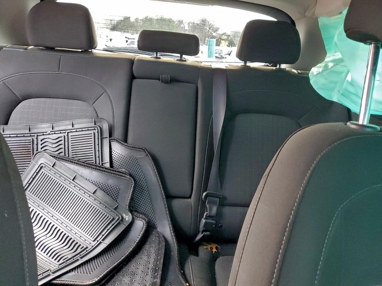 Hyundai KONA Sel Image 12