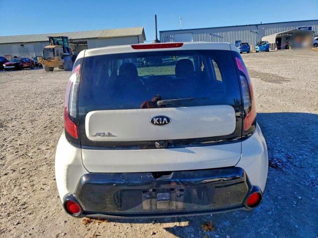 Kia Soul + Image 7