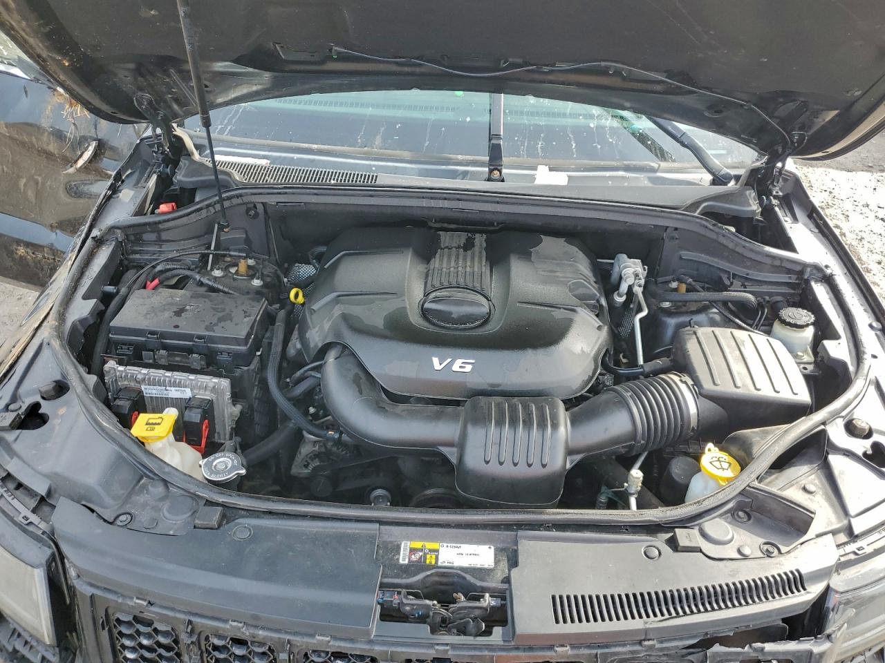 Jeep Grand Cherokee Overland Image 13