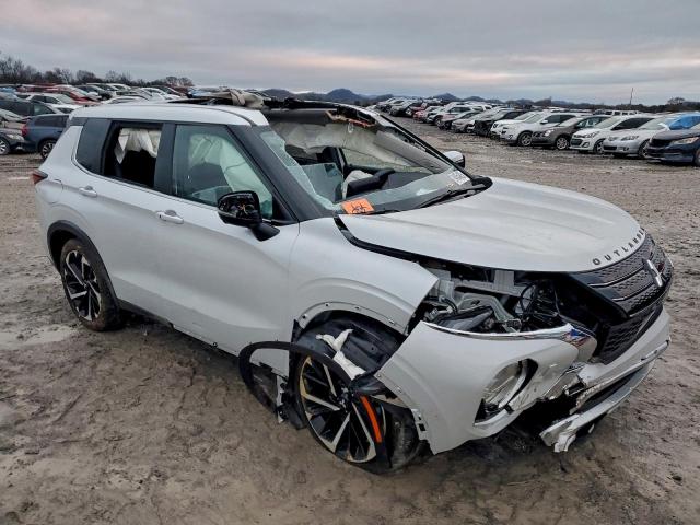 Mitsubishi Outlander Se Image 3