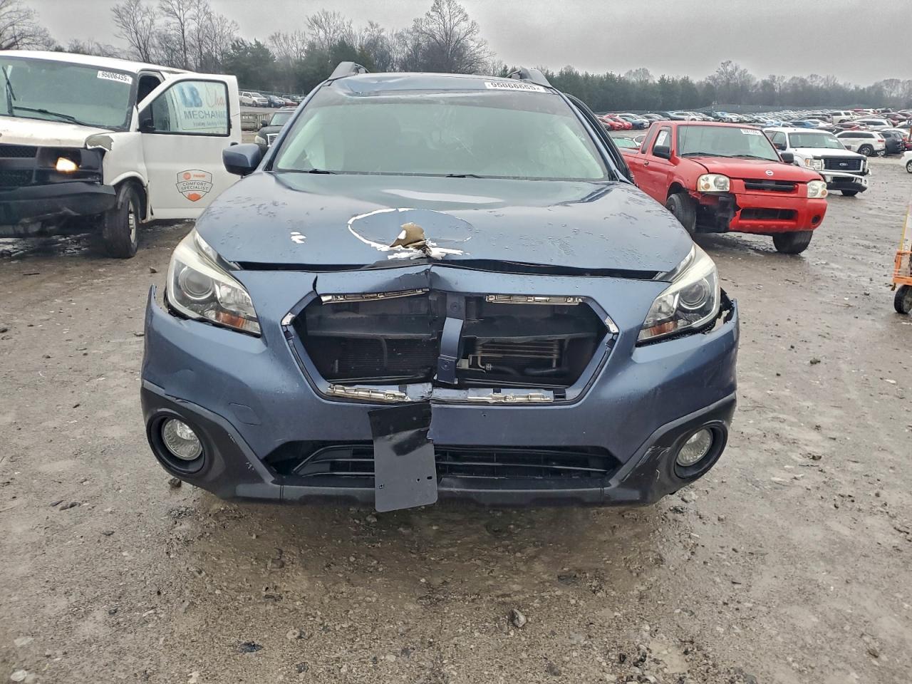 Subaru Outback 2.5i Premium Image 9