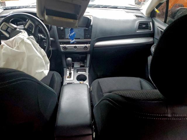 Subaru Outback 2.5i Premium Image 6