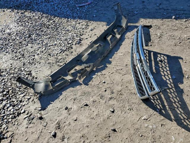 Chevrolet Silverado K1500 Image 8