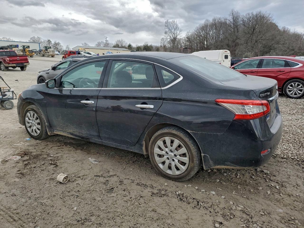 Nissan Sentra S Image 3