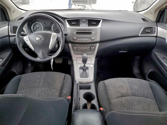 Nissan Sentra S Image 6