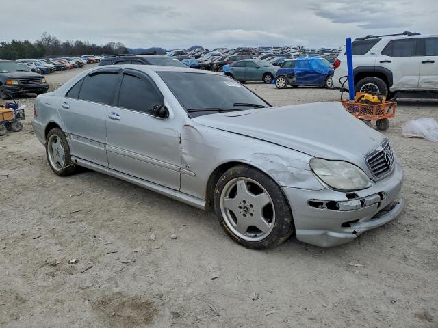 Mercedes-Benz S-Class 500 Image 2