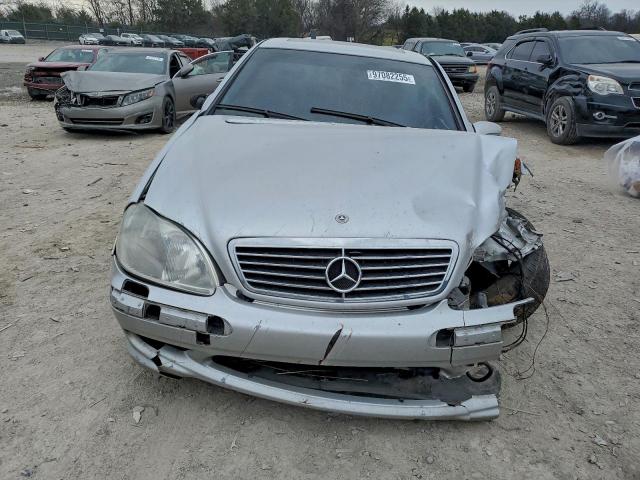 Mercedes-Benz S-Class 500 Image 13