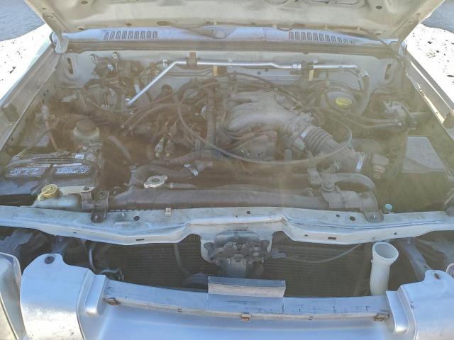 Nissan Frontier Crew Cab Xe Image 9