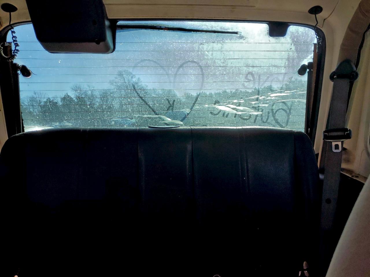 Jeep Wrangler Sahara Image 9