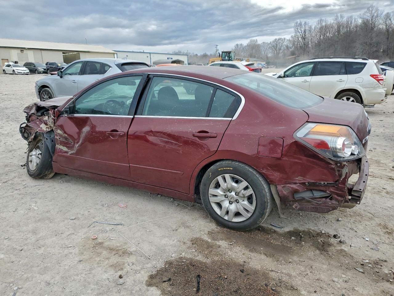 Nissan Altima Base Image 4